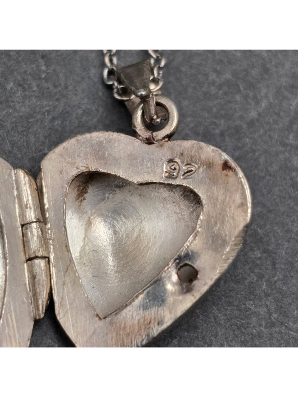 Sterling Silver Heart Locket Etched Floral Pendant Necklace 18"-20" - Picture 5 of 16
